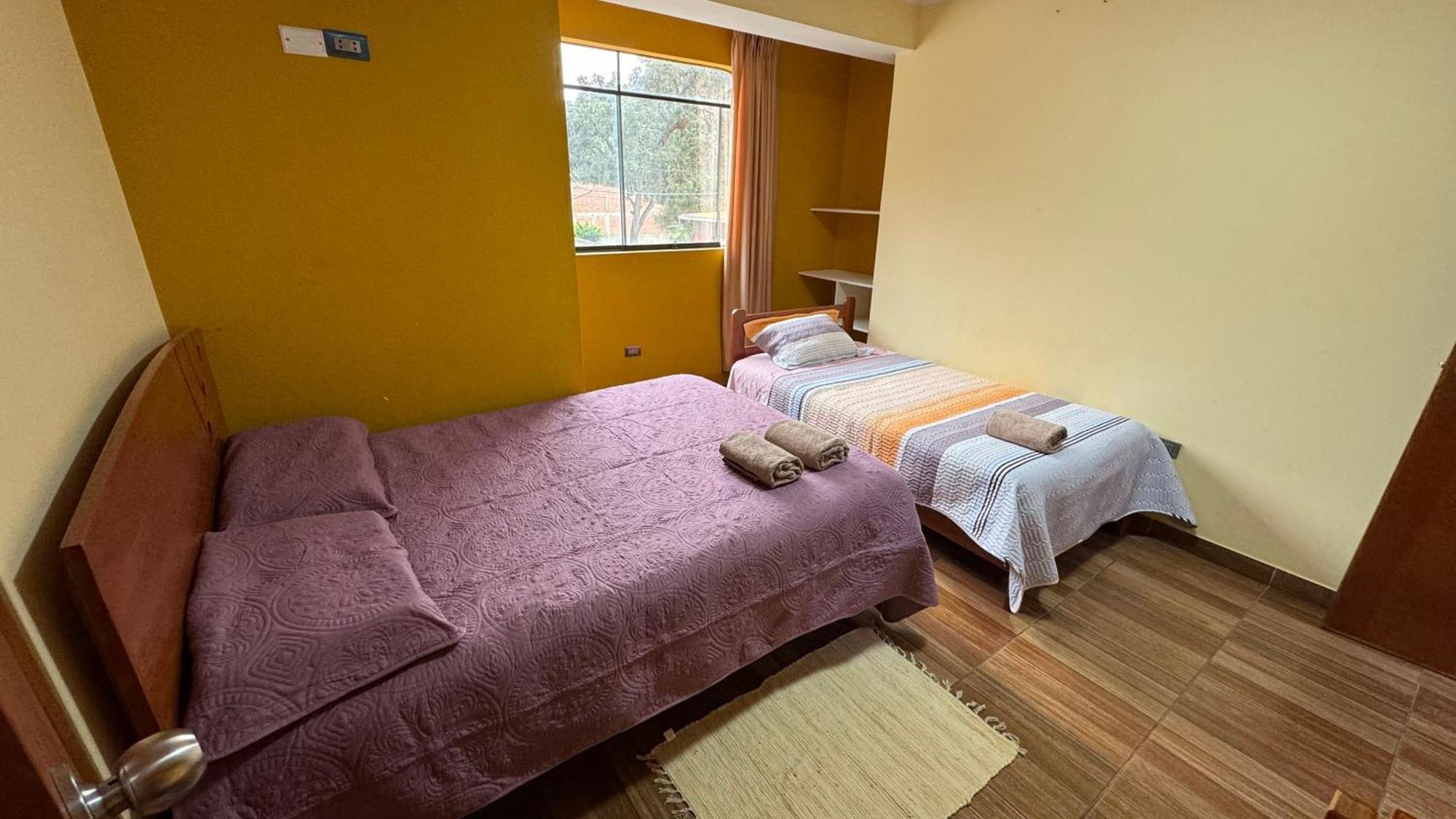 Hostal Tinkoj Chavín de Huantar Exteriör bild