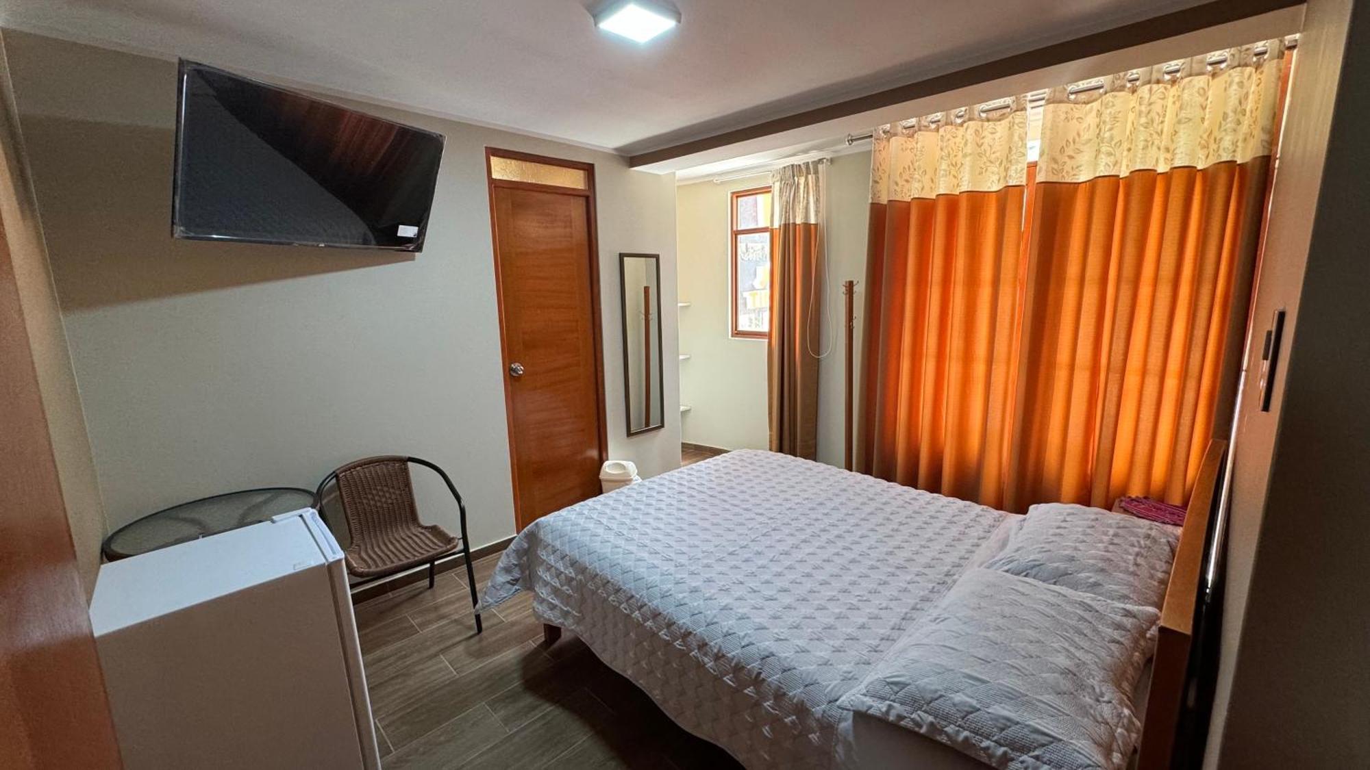Hostal Tinkoj Chavín de Huantar Exteriör bild
